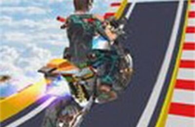 Mega Ramp Stunt Moto Game