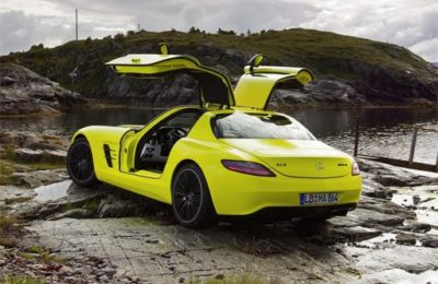 Mercedes-Benz SLS E-Cell  Puzzle